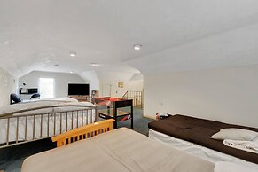 Ponderosa Off The Beaten Path 5 Bedroom Farmhouse