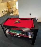 Ponderosa Off The Beaten Path 5 Bedroom Farmhouse