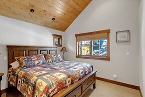 4br Cabin W/ Hot Tub Ultimate Truckee Escape 4 Bedroom Cabin