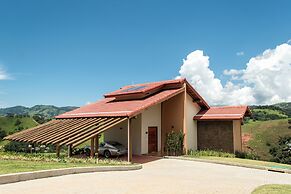 Lavandas de Cunha Pousada Boutique