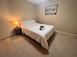 Charming Room Rentals in Southern Lakeland: Central & Cozy