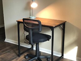 Charming Room Rentals in Southern Lakeland: Central & Cozy