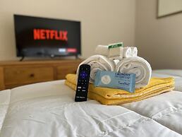 Cozy Davenport Rooms Near Posner Park Shopping & Dining