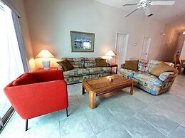 Cozy Davenport Rooms Near Posner Park Shopping & Dining