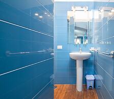 La Loren By DomusExtra