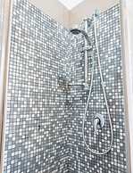 La Loren By DomusExtra