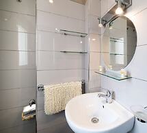 La Loren By DomusExtra