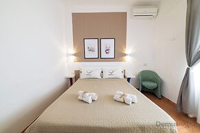 La Loren By DomusExtra