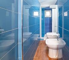 La Loren By DomusExtra