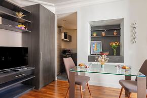 Paris Blomet design residence