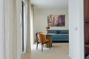 Hera rooms and suites