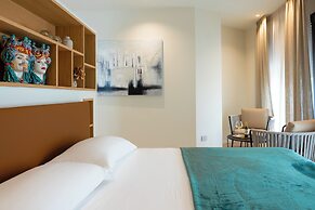 Hera rooms and suites