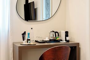 Hera rooms and suites