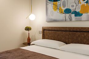 Hera rooms and suites