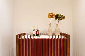 Hera rooms and suites