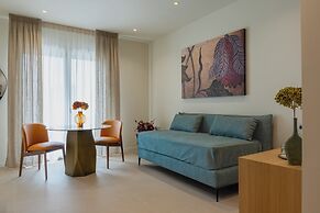 Hera rooms and suites