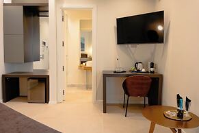 Hera rooms and suites