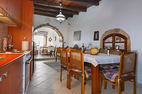 Olive Valley Traditional House