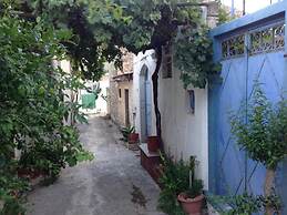 Olive Valley Traditional House