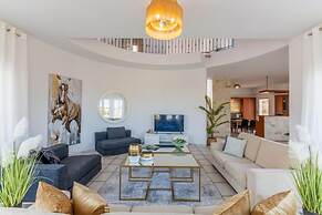 White House Chersonisos With Private Swimming Pool