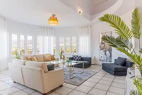 White House Chersonisos With Private Swimming Pool