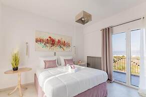 White House Chersonisos With Private Swimming Pool