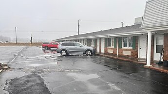 Botkins motel