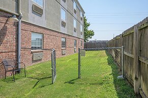 Affordable Suites of America Tulsa