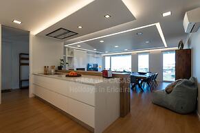 Casa Mango by Acasadascasas