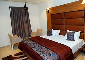Hotel Bhabha