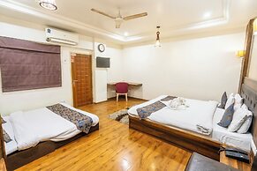 Hotel Bhabha