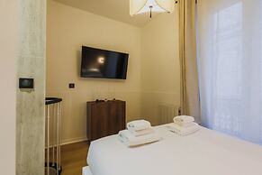 Superb Duplex 1 Bedroom Center of Paris