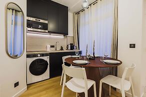 Superb Duplex 1 Bedroom Center of Paris