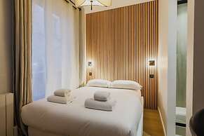 Superb Duplex 1 Bedroom Center of Paris