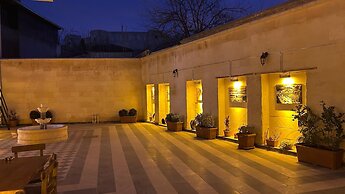 ALİ RIZA BEY KONAĞI