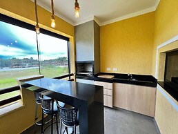 Jacuzzi Privativa com AC em Maresias