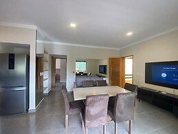 Jacuzzi Privativa com AC em Maresias