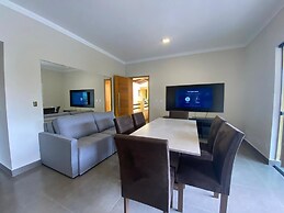 Jacuzzi Privativa com AC em Maresias