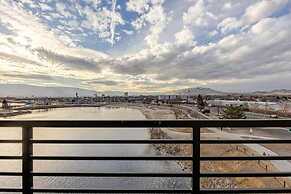 Amazing Water View w Jacuzzi Sky Lounge