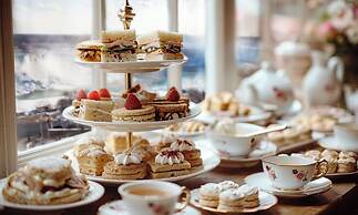 The Brock Niagara Falls Fallsview, Tapestry by Hilton