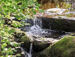 Crib Goch Cozy Dog-friendly Cabin Retreat