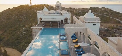 4BD Oceanfront Unit Vista Encantada Cabo