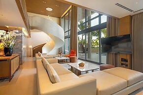 Elegant Retreat for Discerning Travelers