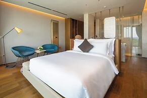 Elegant Retreat for Discerning Travelers