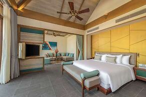 Luxe 3BR Villa: Pool, Breakfast & Housekeeping