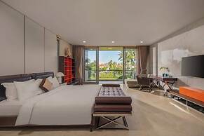 8BR Beachfront Eden: Luxury Events & Getaways