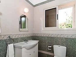 Sunset Villa Retreat in Agios Georgios