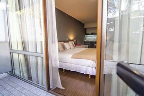 High End Spacious Studio in Soho T105