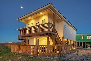 Cart-friendly Boardwalk to the Beach Private Pool Firepit Pond Views B