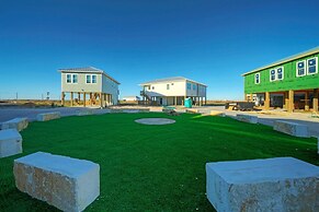 Cart-friendly Boardwalk to the Beach Private Pool Firepit Pond Views B